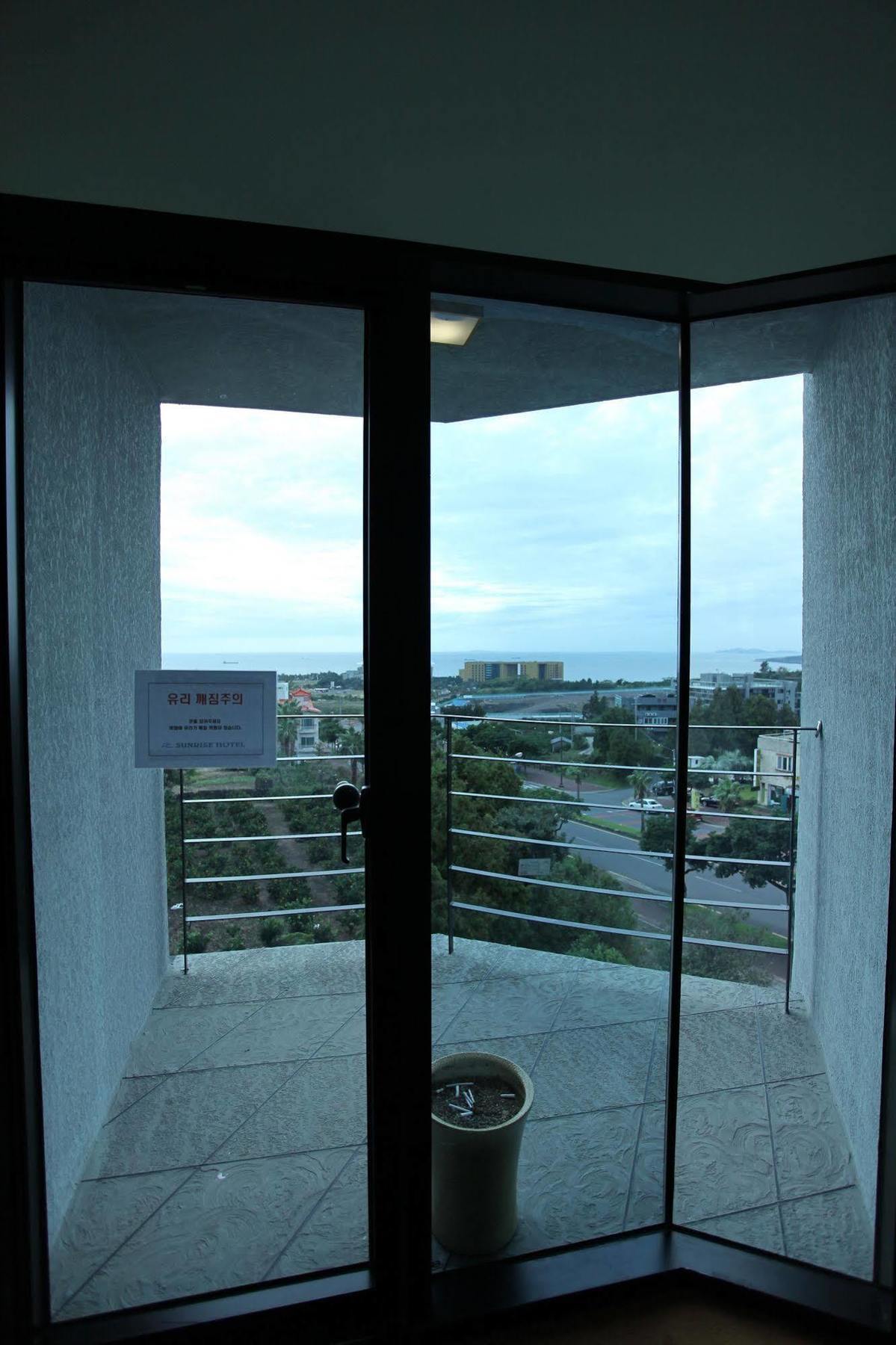 Sunrise Hotel Jungmun Branch Seogwipo Esterno foto