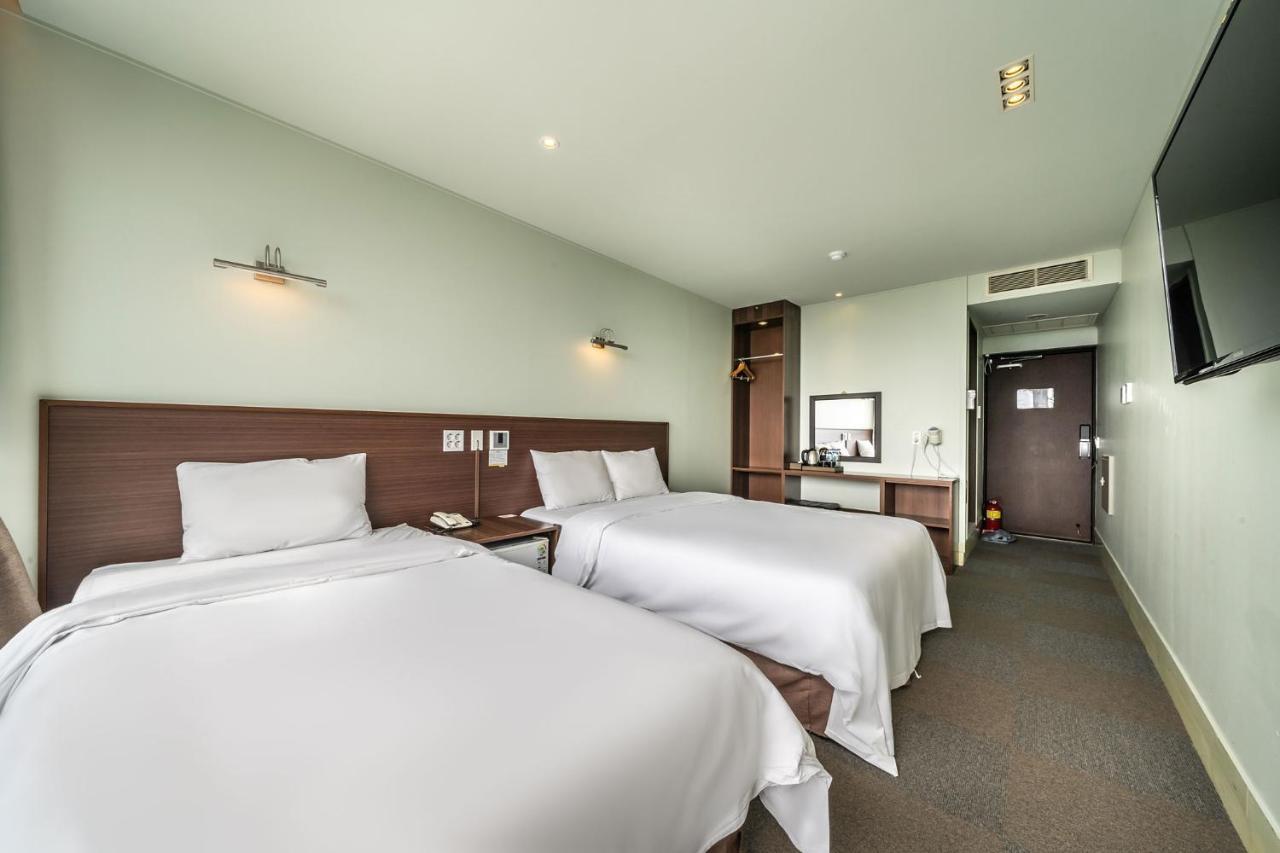 Sunrise Hotel Jungmun Branch Seogwipo Esterno foto