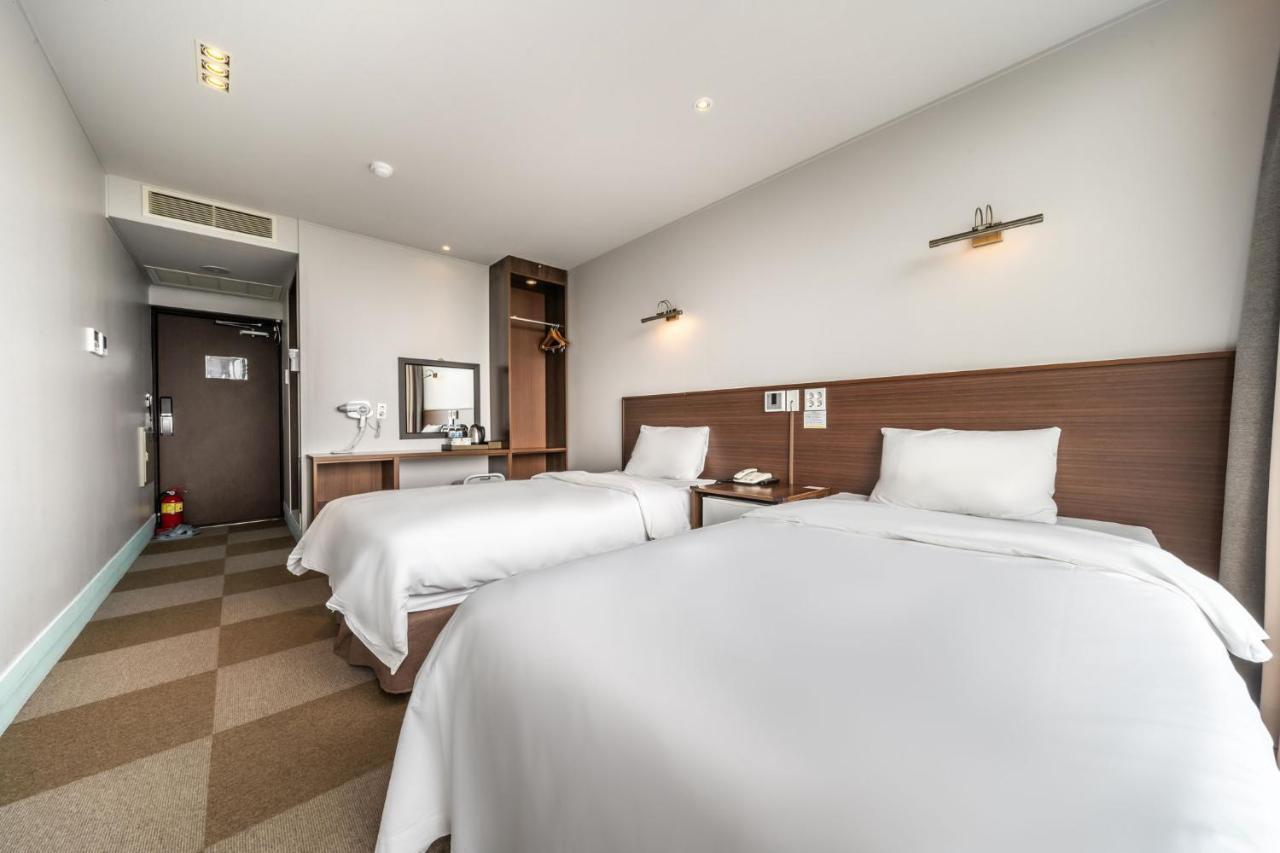 Sunrise Hotel Jungmun Branch Seogwipo Esterno foto