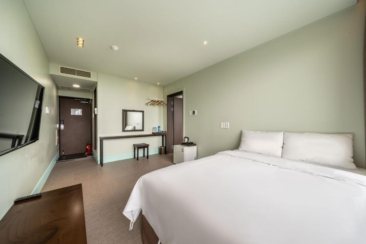 Sunrise Hotel Jungmun Branch Seogwipo Esterno foto