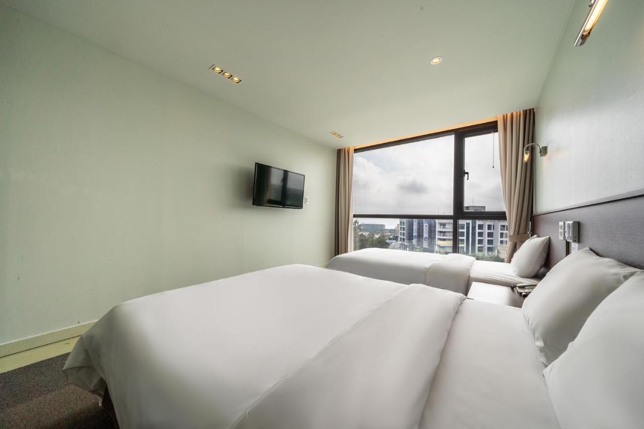 Sunrise Hotel Jungmun Branch Seogwipo Esterno foto